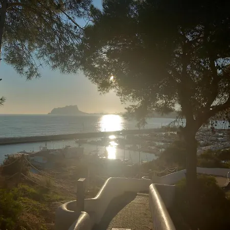 Luxe Carrio Villa *
